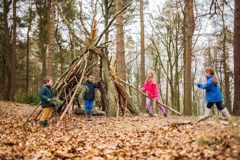 Samen met je Zoon een Hut Bouwen