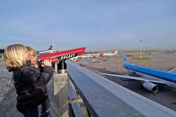 vliegtuigspotten met je zoon